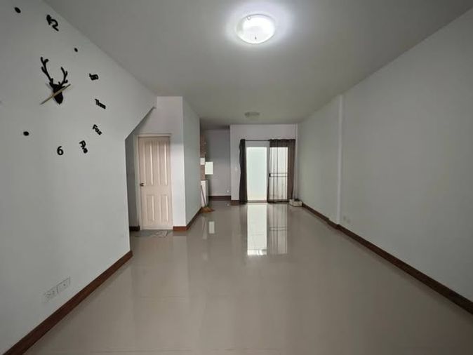 3-bed townhouse for sale, 20.6 sq wah, The Ricco Town Ramintra - Watcharapol