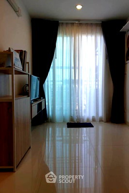 Condos for sale : 1-BR Condo For Sale At Natureza Condominium North Pattaya (ID 2439351)