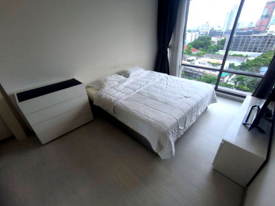คอนโดให้เช่า : ให้เช่าคอนโด Rhythm Sukhumvit 42 ตกแต่งครบครัน (S15-0219)