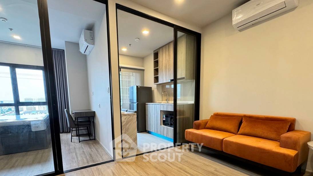 picture Pet-Friendly 1-BR At Metris District Ladprao Near MRT Lat Phrao (ID 3217402) - 1/8