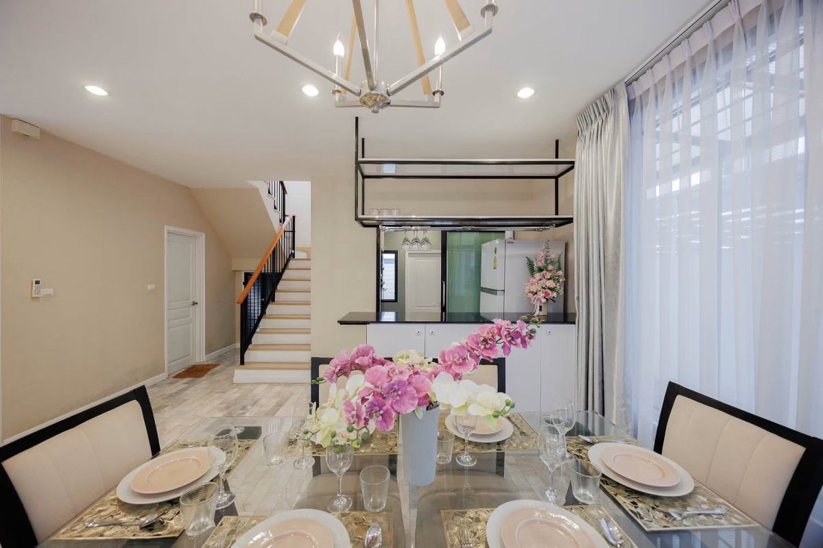 รูป 🏡 ให้เช่าบ้านเดี่ยว 2 ชั้น พร้อมเฟอร์นิเจอร์ครบ ในโครงการคุณภาพ สิ่งแวดล้อมดีมาก ใกล้เมือง ทำเลดีมาก เดินทางสะดวก - รูปที่ 6/20