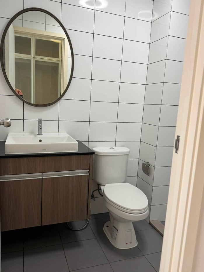 picture Chapter One ECO Ratchada - Huai Kwang  |  12K. per month |  Studio Type  24 Sq.m.  10th Floor   "E" Building - 8/10
