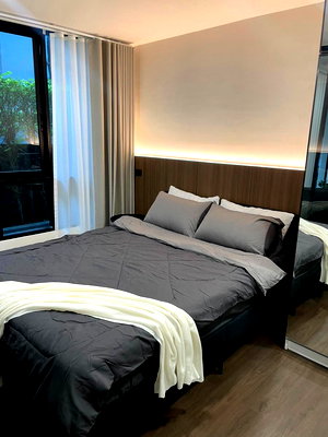 คอนโดให้เช่า : 🏷️ P-9996 | Notting Hill The Exclusive CharoenKrung : วิวสระสวย บรรยากาศเงียบสงบ! ใกล้ BTS สะพานตากสิน 16,000 บ. | Line:@easycondoplus | 099-229-6397