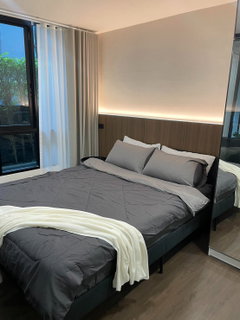 รูปภาพ  🏷️ P-9996 | Notting Hill The Exclusive CharoenKrung : Pool View Near BTS Saphan Taksin 16,000 THB | Line ID: @easycondoplus | 099-229-6397