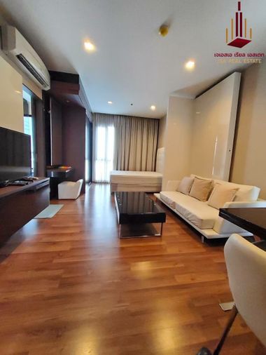 Studio condo for sale, 32 sqm, Ivy Ampio