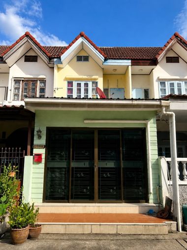 ขายทาวน์โฮม 2 ห้องนอน 18 ตร.ว. สินธานี 1
