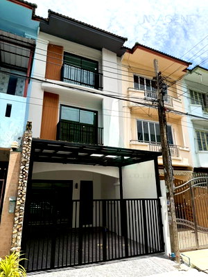 ทาวน์โฮม นนทบุรี : 📌 ขายทาวน์เฮาส์ โครงการ บ้านสรานนท์ ปากเกร็ด 4 ชั้น 4 ห้องนอน 3 ห้องน้ำ