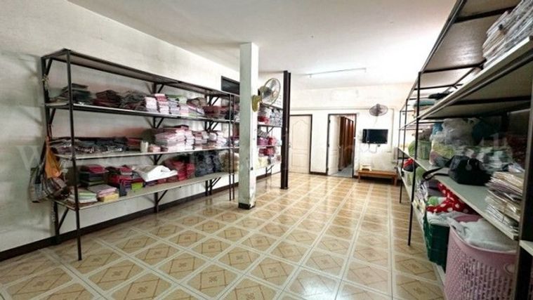 ขายทาวน์โฮม 7 ห้องนอน 300 ตร.ม. 52 ตร.ว. เขตบางคอแหลม