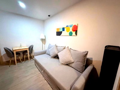 Condos for rent : THE SHADE               SATHON 1 