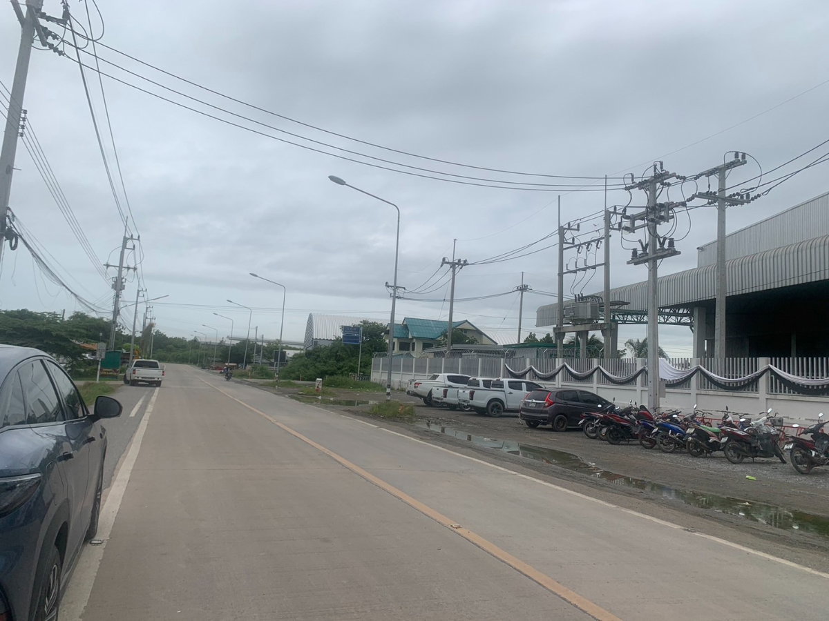 รูป ขายด่วนที่ลาดหลุมแก้ว 5ไ ร่ 3งาน 5ตารางวา ที่ดินติดถนน 2 ด้าน ด้านหน้าติดถนนเส้น1030 หน้ากว้าง 50เมตร  - รูปที่ 7/7