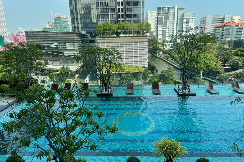 รูป 🔥 เช่าด่วน !! 🔥 Q Asoke, 1 ห้องนอน, 1 ห้องน้ำ, วิวสระ, มีอ่างอาบน้ำ !! Code C20230100774 แต่งครบ, พร้อมเข้าอยู่ 📣📣 - รูปที่ 6/6