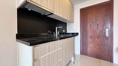 🛏️ 1 ห้องนอน - 🛁 1 ห้องน้ำ - 🏙️ Pool View - 🇹🇭 ชื่อไทย - 🏢 Laguna Beach Resort Jomtien - รหัส: LBRJ34