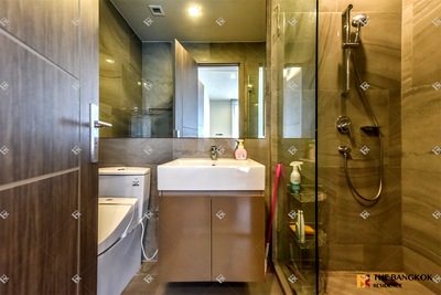 Condos for sale : Move-in Ready, Just Bring Your Stuff Ideo Q Victory near BTS Victory Monument