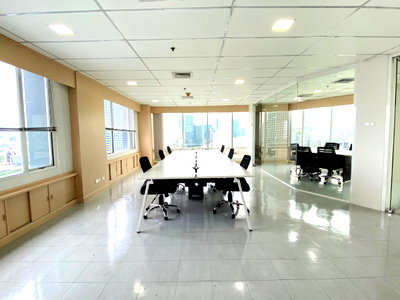 เช่าสำนักงาน ถนนเทียมร่วมมิตร : Code: KJ3161  ให้เช่า OFFICE Forum Tower 🔥🔥 จองเดือนนี้รับส่วนลด1,000บาท 🔥🔥 @kjcondo (มี@ข้างหน้าด้วยนะคะ)