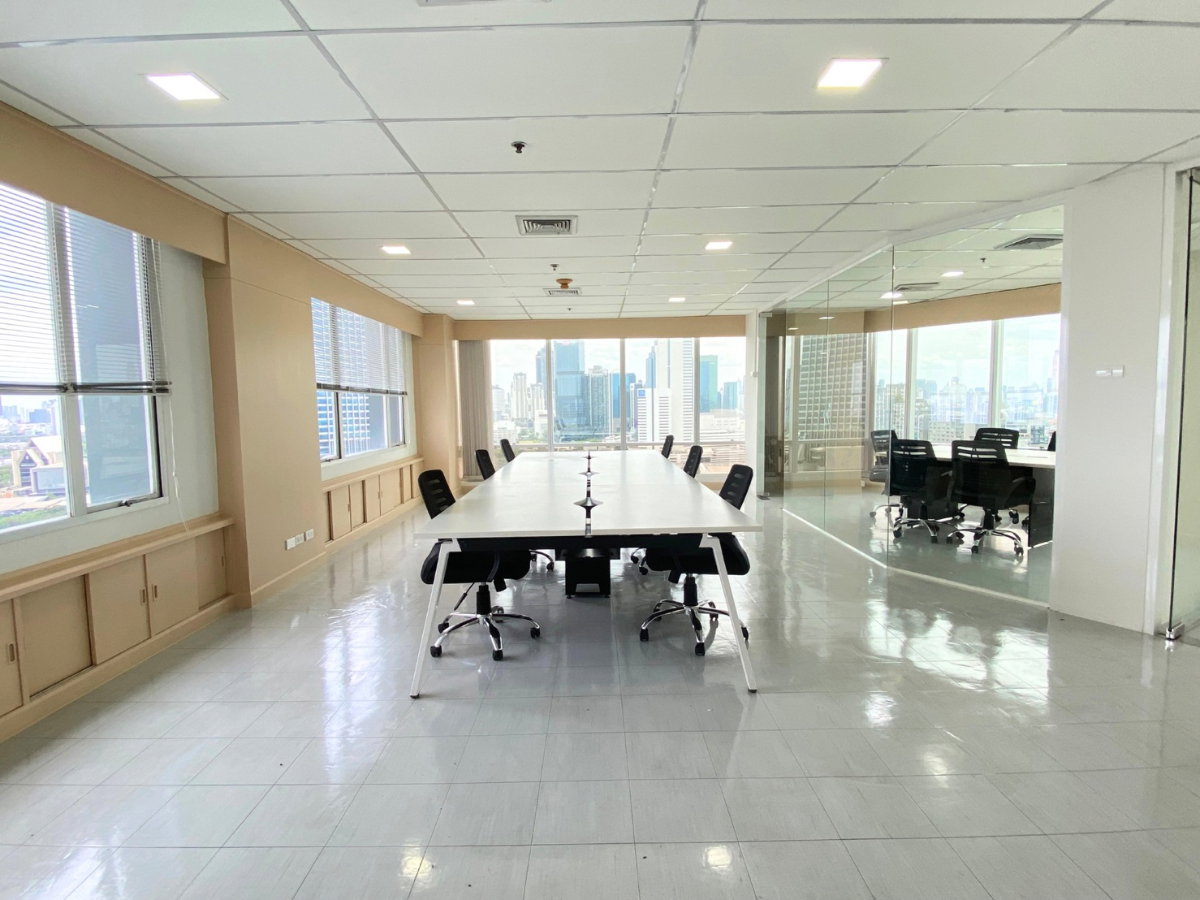 รูป Code: KJ3161  ให้เช่า OFFICE Forum Tower 🔥🔥 จองเดือนนี้รับส่วนลด1,000บาท 🔥🔥 @kjcondo (มี@ข้างหน้าด้วยนะคะ) - รูปที่ 1/10