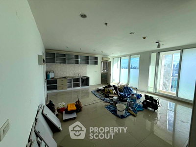 Condos for sale : 1-BR Condo at T.c. Green Rama 9 near MRT Phra Ram 9 (ID 3223351)