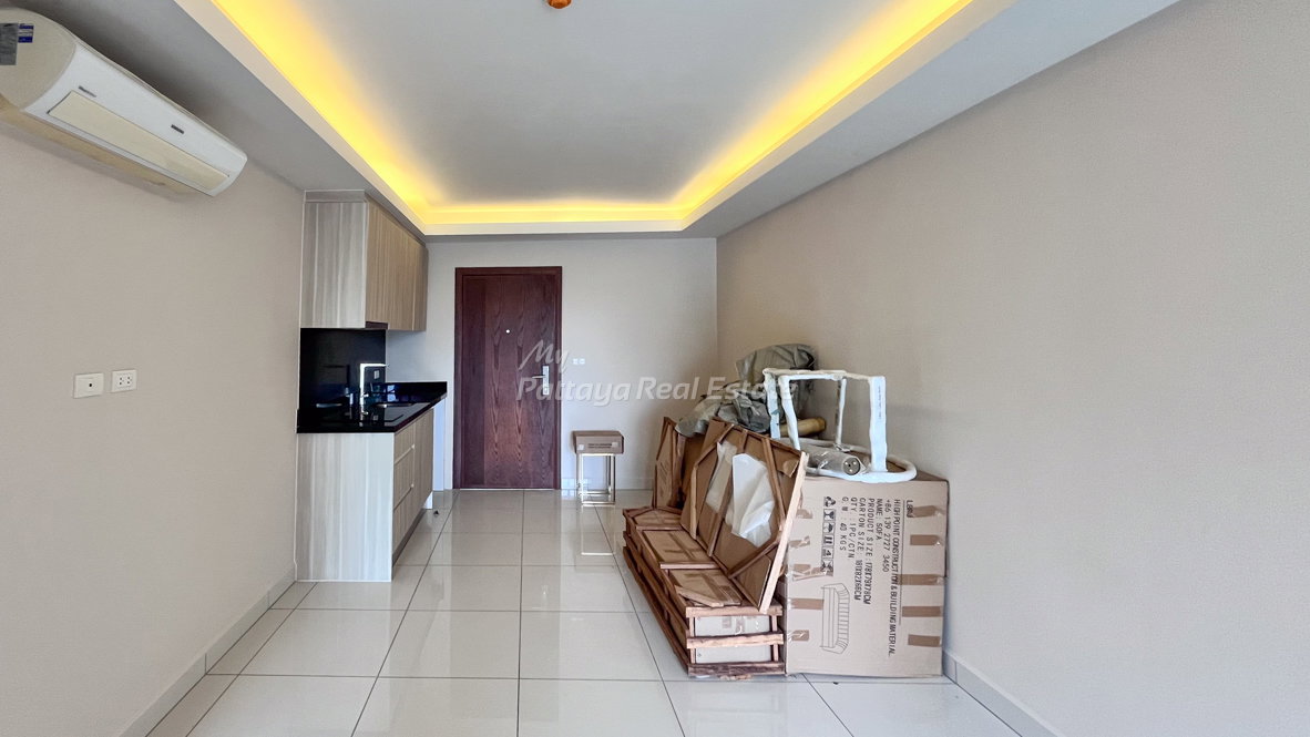 picture 🛏️ 1 Bed - 🛁 1 Bath - 🏙️ Pool View - 🌏 FOREIGN name - 🏢 Laguna Beach Resort Jomtien - Ref: LBRJ34 - 8/10