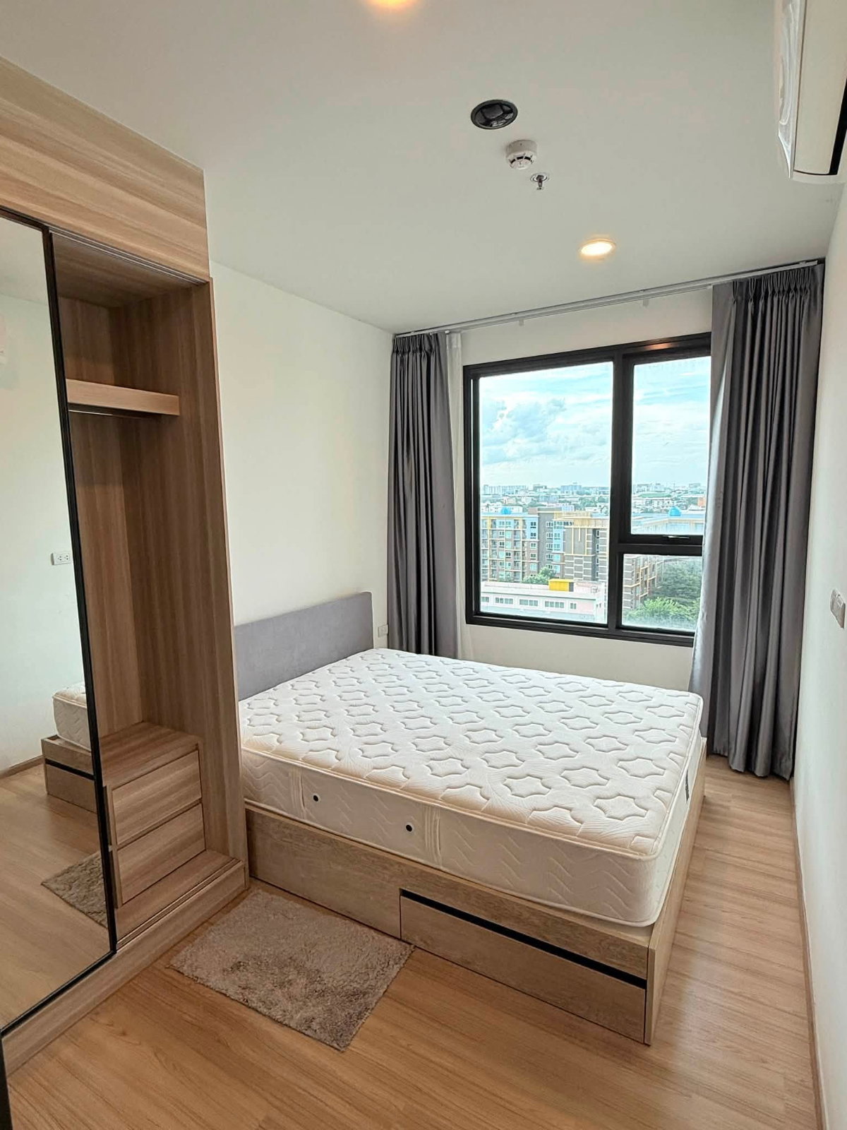ชีวาทัย เกษตร-นวมินทร์ 1B1B ชั้น 10 ขนาด 29 ตร.ม. เช่า 15,000 บาท/เดือน พร้อมเข้าอยู่ 