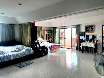 Condos for sale : 🎉 For Sell Condo RAYMOND TOWER Building 1, Floor 8,Studio, Room size 58 sqm
