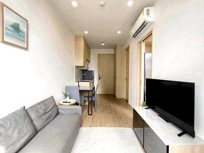Condos for rent : ✨Luxury 1 Bedroom Unit For Rent @ Noble State 39  ✨ 🏡