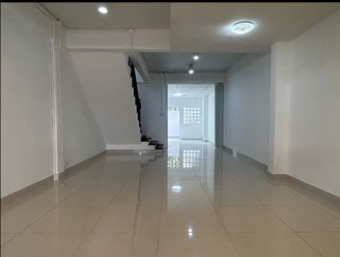 ให้เช่าทาวน์โฮม 2 ห้องนอน 120 ตร.ม. 21 ตร.ว. เย็นสุข ลาดพร้าว 87