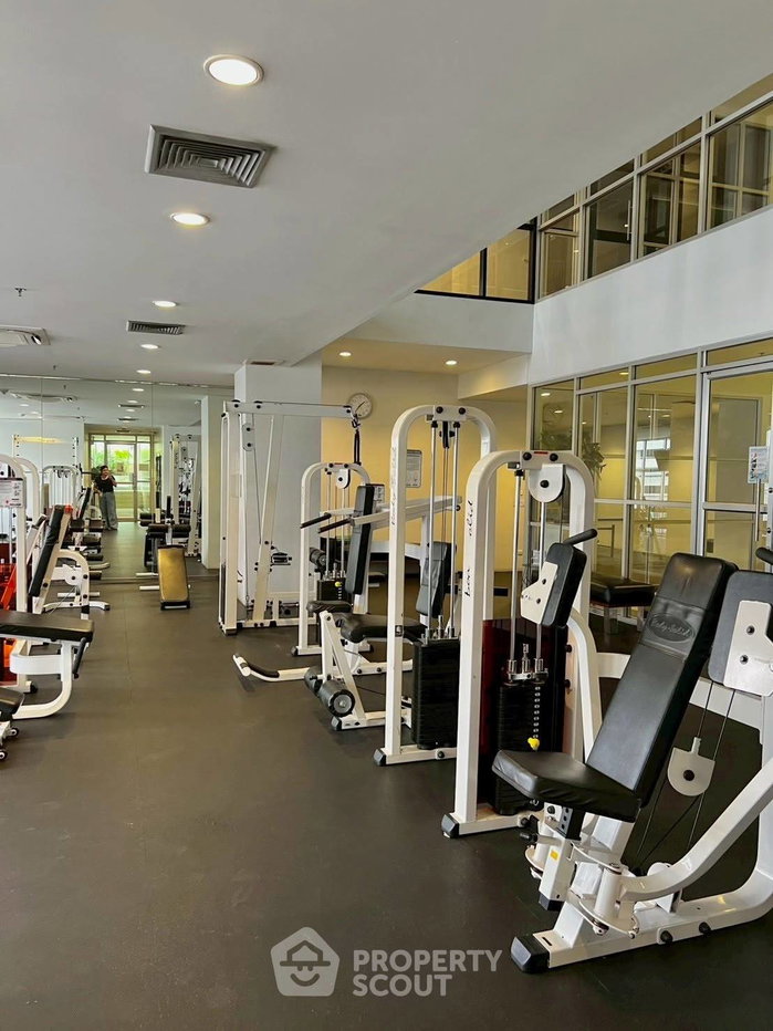 รูป ใกล้ BTS อโศก 200 ม. คอนโด 3 ห้องนอน Citi Smart Sukhumvit 18 (ID 3223340) - รูปที่ 14/18