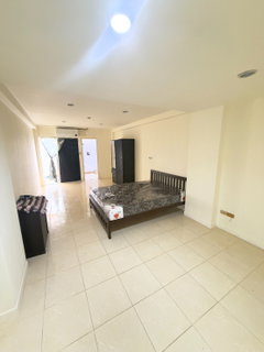 รูปภาพ Condo for rent at The Color Living Thepharak.