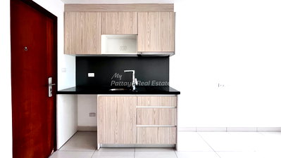 Condos for sale : 🛏️ 1 Bed - 🛁 1 Bath - 🏙️ City View - 🇹🇭 THAI name - 🏢 Laguna Beach Resort 2 Pattaya - Ref: LBR2J41