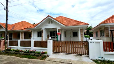 บ้านเดี่ยว เชียงใหม่ : 🏡 ขายด่วน! บ้านชั้นเดียวสวย ทำเลป่าแดด ใกล้เมือง ราคาเพียง 1.99 ล้าน 📞 063-664-9056