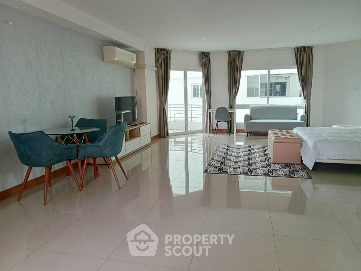 รูป คอนโด 1 ห้องนอน ขนาด 53 ตร.ม. ที่ Grand View Condo นาจอมเทียน (ID 3223288) - รูปที่ 2/9