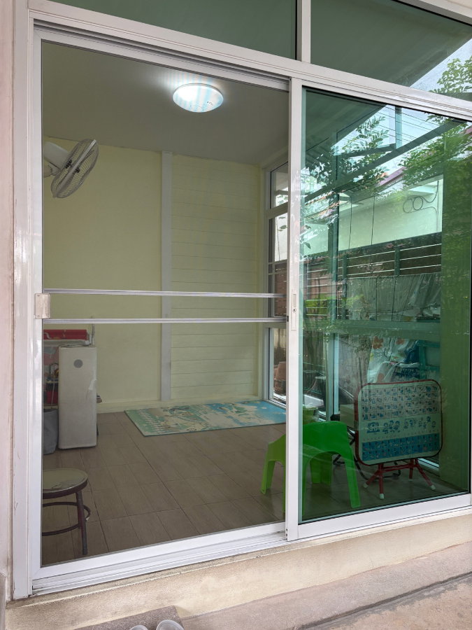 รูป ขายบ้านเดี่ยว 2 ชั้น โครงการชวนชื่น ประชาอุทิศ ทำเลดี เดินทางสะดวก - รูปที่ 3/10