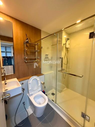 ให้เช่าคอนโด 2 ห้องนอน 55 ตร.ม. บลอสซั่ม คอนโด แอท สาทร - เจริญราษฎร์