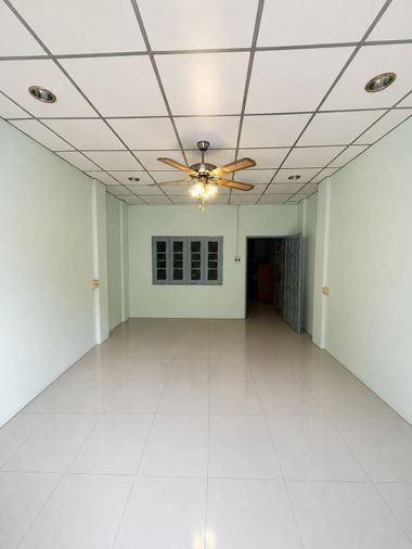 ขายทาวน์โฮม 2 ห้องนอน 18 ตร.ว. สินธานี 1
