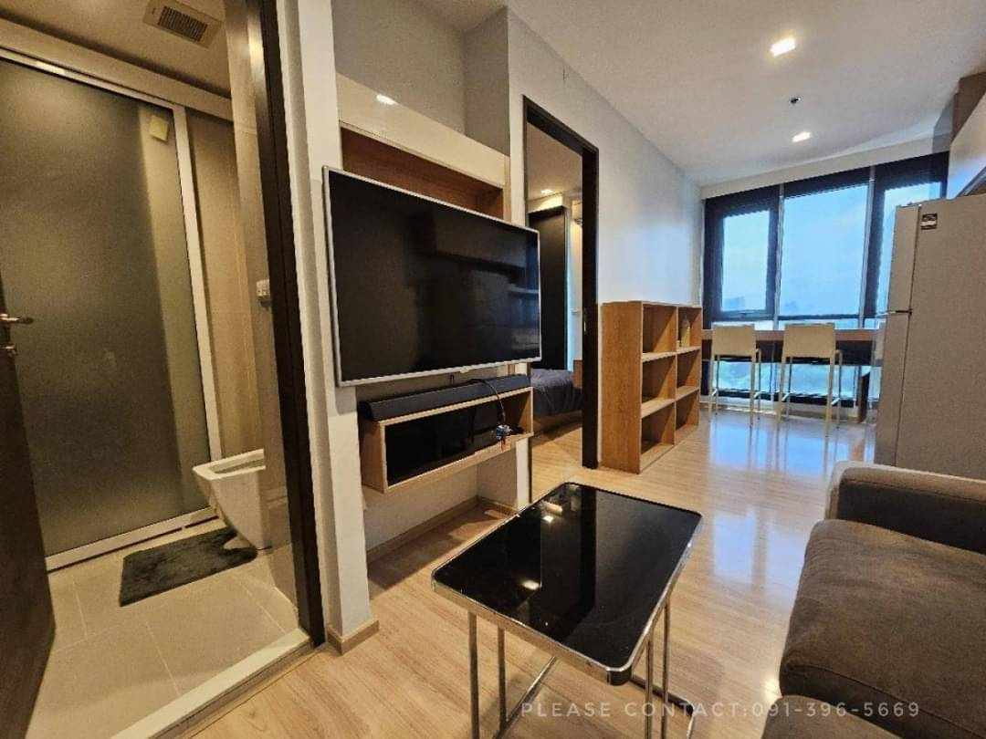 Rhythm Sathorn 21 for Rent  " BTS Taksin 250 m. "  (ให้เช่าคอนโดริธึ่มสาทร) 1b 1b