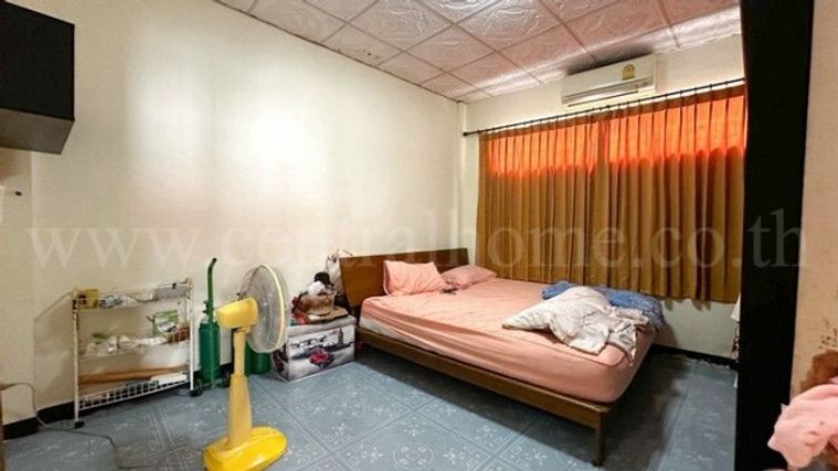 ขายทาวน์โฮม 7 ห้องนอน 300 ตร.ม. 52 ตร.ว. เขตบางคอแหลม