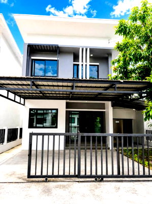Houses for sale Chiang Mai : Urgent Sale! Fully Furnished House at The Palm Garden 4, San Phak Wan, Hang Dong, Chiang Mai - Tel 063-664-9056