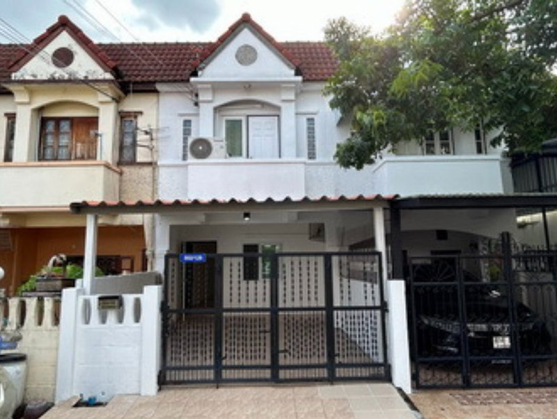 ทาวน์โฮมให้เช่า : บ้านเช่า ทาวน์เฮ้าส์ 2 ชั้น  ลาดพร้าว 87