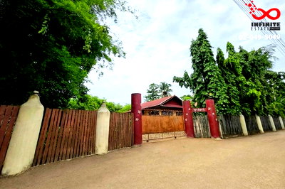 ที่ดิน ม.ราชภัฏสวนดุสิต ลำปาง : ขายบ้านพร้อมที่ดิน 2 ไร่เศษ ปงแสนทอง อ.เมือง ลำปาง บรรยากาศร่มรื่น พร้อมบ่อปลา เหมาะทำบ้านสวน-วัยเกษียณ