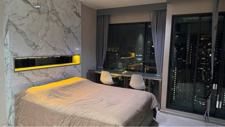 Rhythm Asoke | 14,000 บาท/เดือน | 22 ตรม | 🚝 ใกล้ MRT พระราม 9 / เพชรบุรี | วิวสวย ราคาดี !