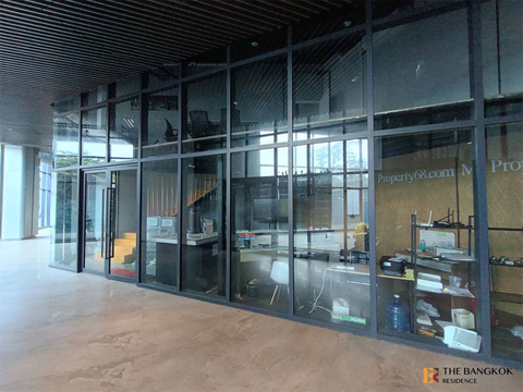 Life Asoke Hype Great Value, Convenient for All Lifestyles