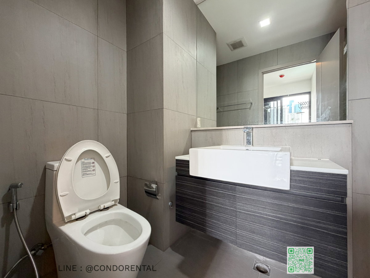 รูป The Politan Rive ห้องสวย ราคาดี สอบถามเพิ่มเติมได้ที่ Line @condorental - รูปที่ 14/17