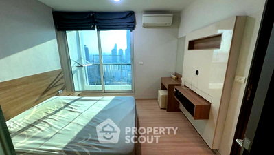 คอนโดให้เช่า : คอนโด 1-ห้องนอน ที่ ริธึ่ม สาทร ใกล้ BTS สะพานตากสิน (ID 3220018)