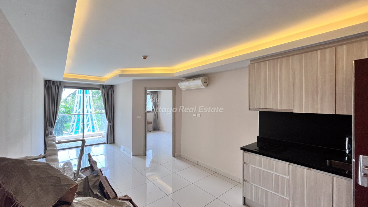 🛏️ 1 ห้องนอน - 🛁 1 ห้องน้ำ - 🏙️ Pool View - 🌏 ชื่อชาวต่างชาติ - 🏢 Laguna Beach Resort Jomtien - รหัส: LBRJ34