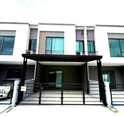 Townhouses for rent : Code: 26KJ4522  for rent Pleno Sukhumvit - Bangna 3🔥🔥 Line ID: @kjcondo (with @)🔥🔥