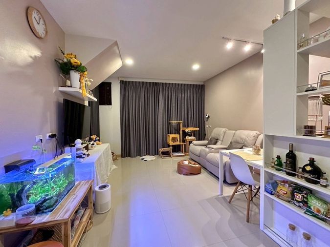 3-bed townhouse for sale, 19 sq wah, Casa City Donmuang