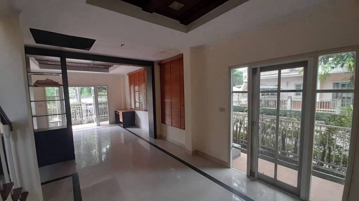 picture HOME 54 Sq.w. Min Buri Bangkok for 5.2M - 10/14