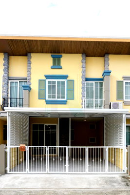 Townhouses for sale Bangkok : For Sell Town house GOLDEN TOWN 2 ONNUT-PATTANAKARN 2-story 4 bedroom 2 bathroom