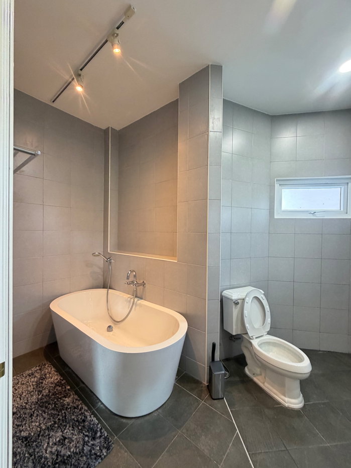รูป Private Pool Villa   Luxury 5 Bedroom Pool Villa for Rent in Kathu, Phuket  - รูปที่ 18/52