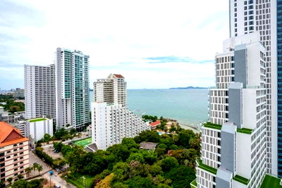 Condos for sale : Luxury Duplex Condo for Sale Baan Plai Haad Wongamat Pattaya