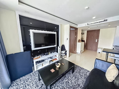 1 Bedroom Condo for Sale Grand Avenue Residence Pool View